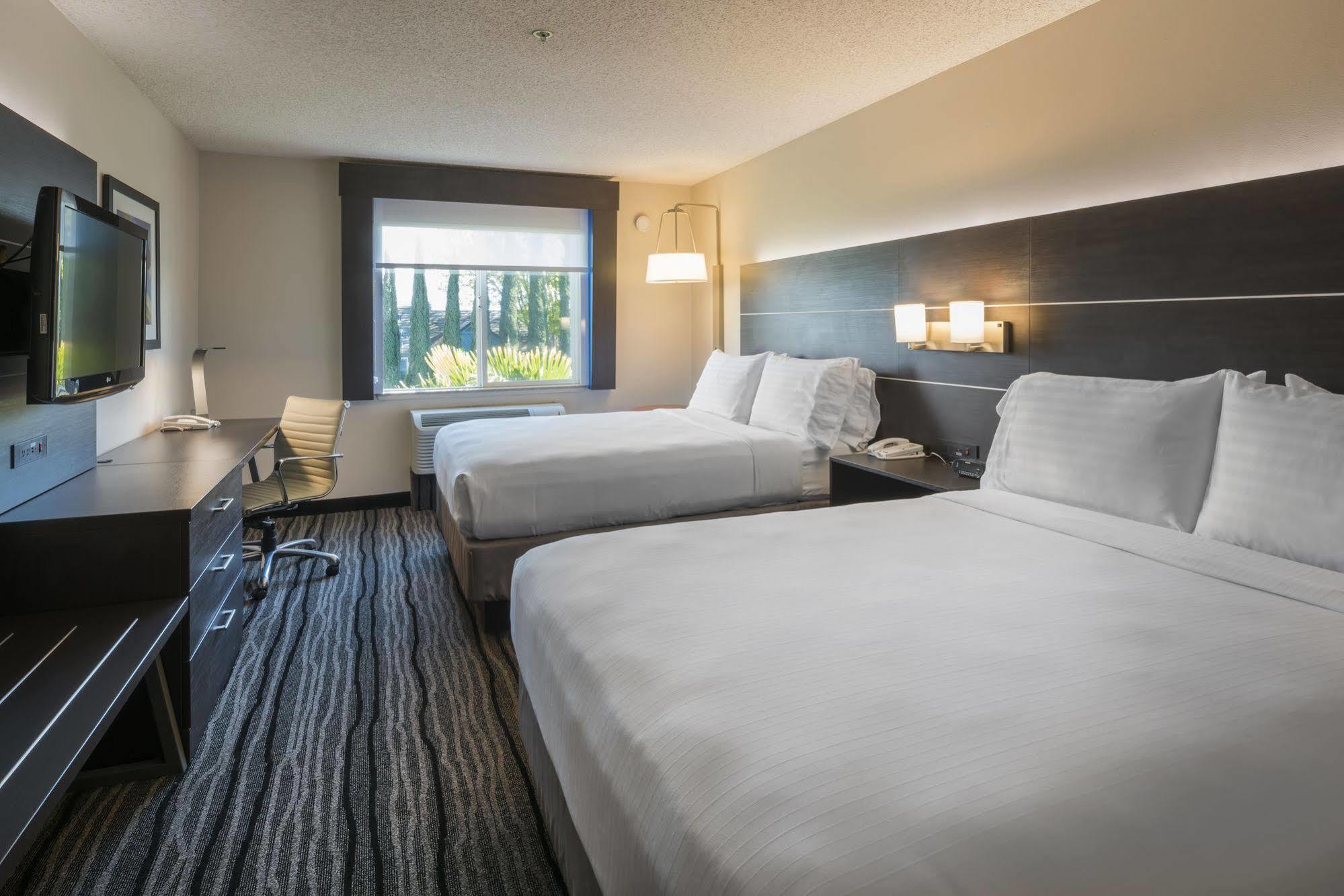 Holiday Inn Express Hotel & Suites Livermore By Ihg Экстерьер фото