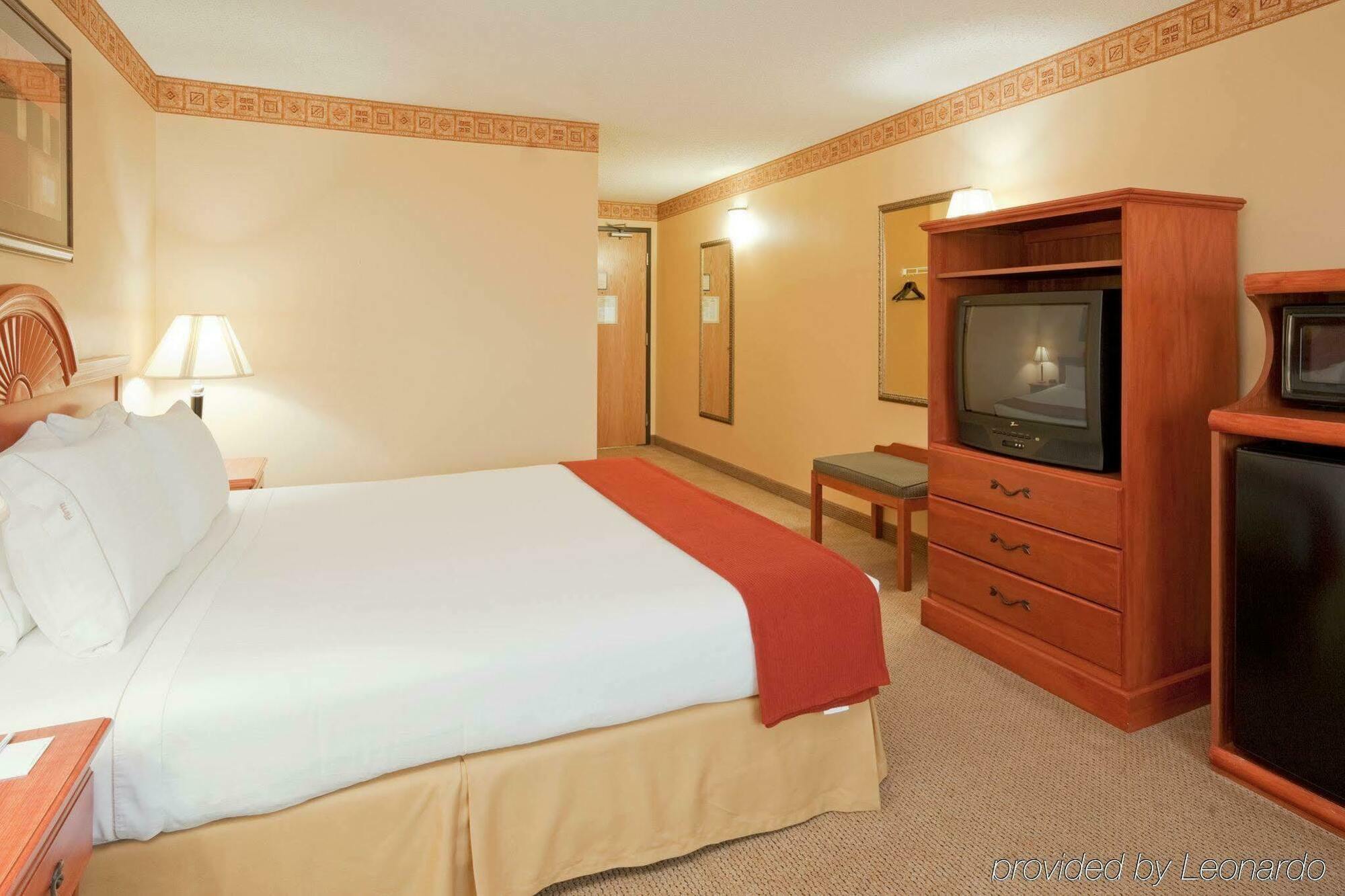 Holiday Inn Express Hotel & Suites Livermore By Ihg Экстерьер фото