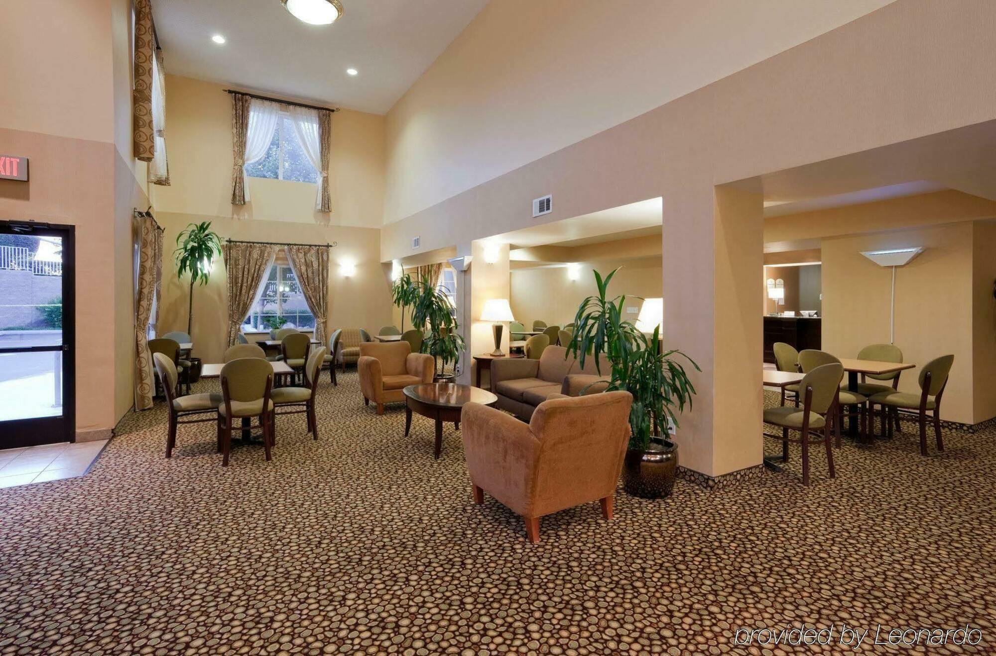 Holiday Inn Express Hotel & Suites Livermore By Ihg Интерьер фото