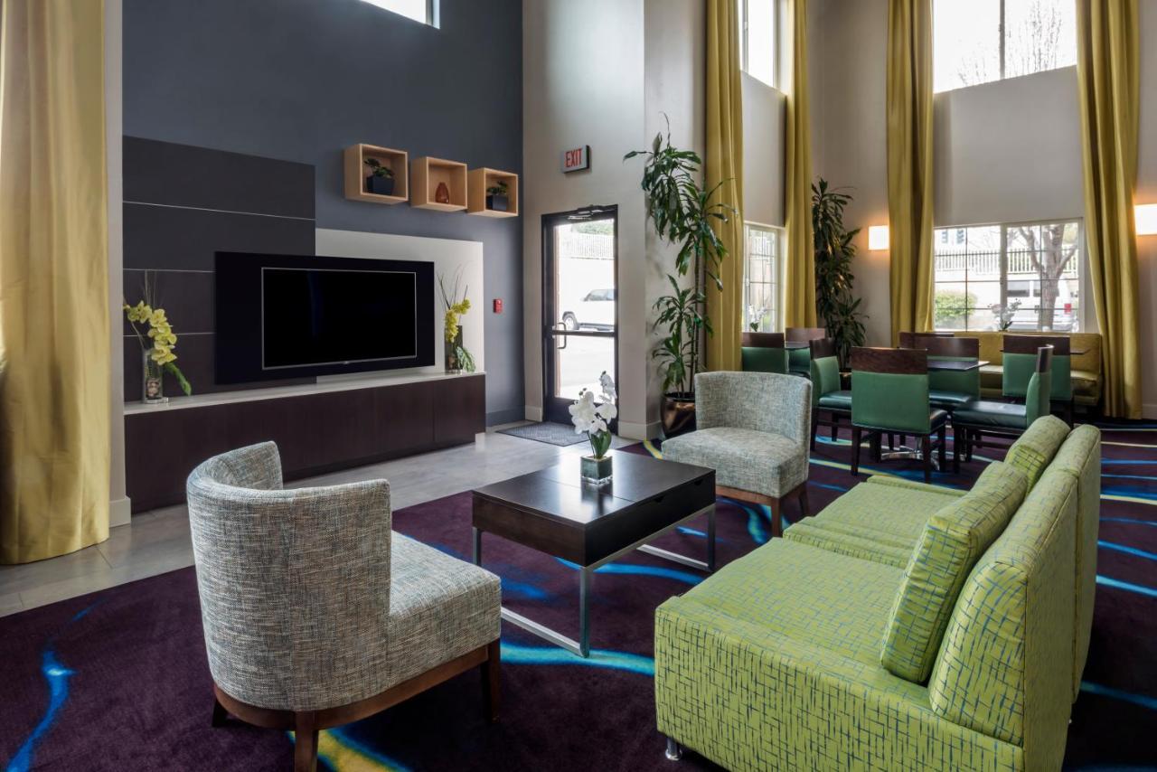 Holiday Inn Express Hotel & Suites Livermore By Ihg Экстерьер фото