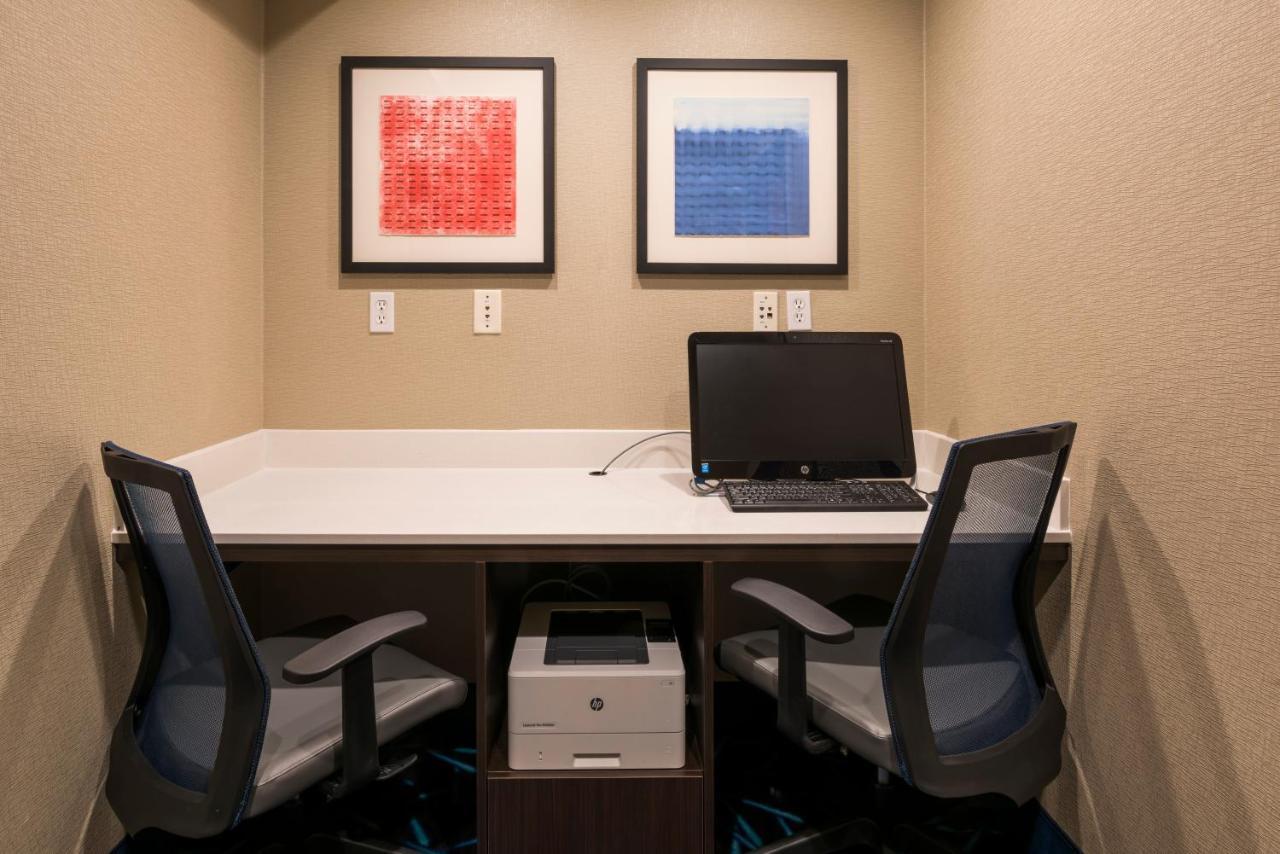 Holiday Inn Express Hotel & Suites Livermore By Ihg Экстерьер фото