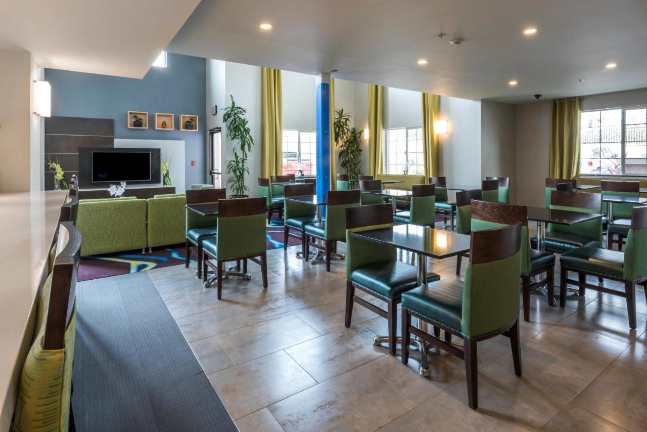 Holiday Inn Express Hotel & Suites Livermore By Ihg Экстерьер фото