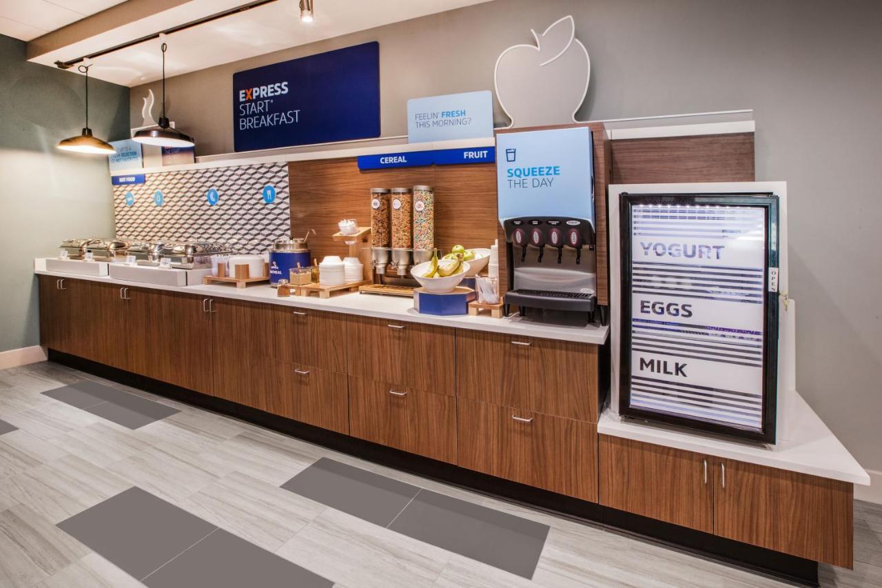 Holiday Inn Express Hotel & Suites Livermore By Ihg Экстерьер фото